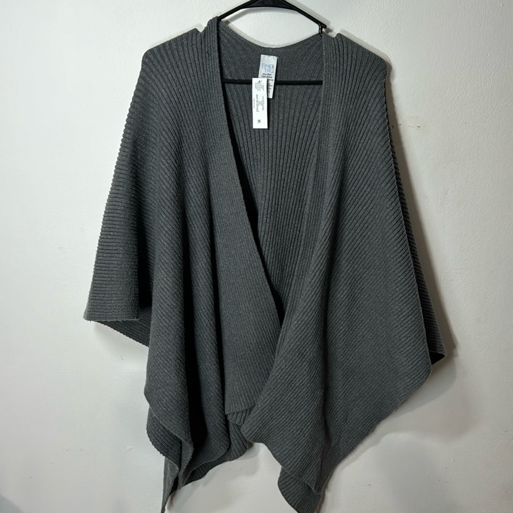 - Time and Tru Women’s Shawl